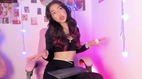       online show from April 14, 4:27 am