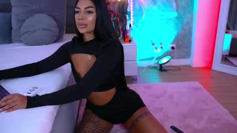 nataliedelices online show from October 24, 6:30 pm