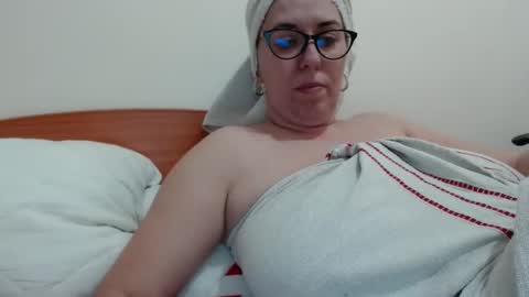 natally online show from February 14, 12:25 pm