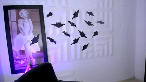 Snapshot of nataly_mcry chatting on October 8, 11:10 pm NATALY online show from October 8, 11:10 pm