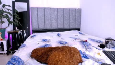 Snapshot of nataly_mcry chatting on September 11, 11:06 pm NATALY online show from September 11, 11:06 pm