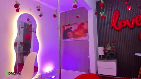 natasha online show from February 14, 1:36 pm