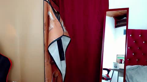Snapshot of natasha__magics chatting on October 1, 5:39 am natasha__magics online show from October 1, 5:39 am