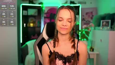 Snapshot of natasha__malkova chatting on February 21, 2:38 pm natasha__malkova online show from February 21, 2:38 pm