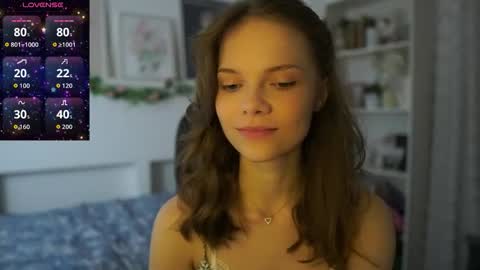 Snapshot of natasha__malkova chatting on October 22, 1:35 pm natasha__malkova online show from October 22, 1:35 pm