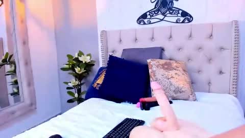 Snapshot of natasha_cortez chatting on October 9, 1:49 pm Nata online show from October 9, 1:49 pm