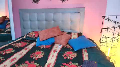 NATASHA online show from December 18, 5:03 am