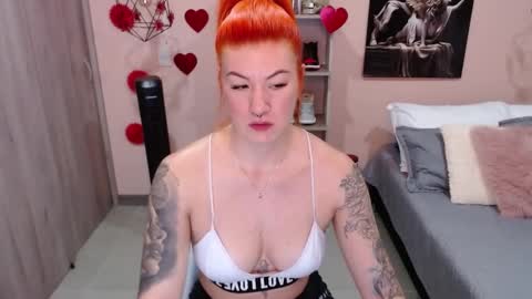 Snapshot of natasha_woo chatting on February 22, 12:38 am Nat online show from February 22, 12:38 am