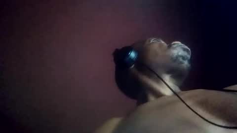 Snapshot of natebigd75089 chatting on October 14, 6:38 am natebigd75089 online show from October 14, 6:38 am