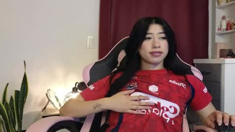 NATHALIA online show from April 29, 5:12 am