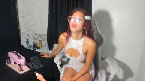 Nathalia Roos rs online show from November 28, 11:12 pm