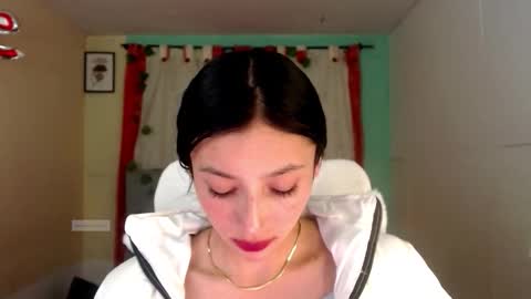 nathaly_blue online show from December 17, 1:34 am