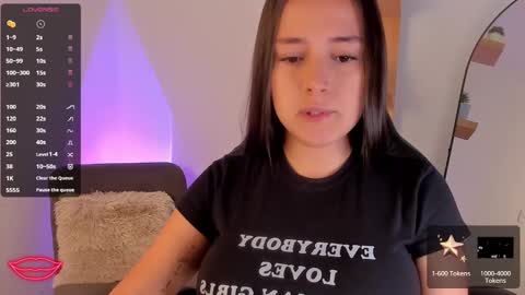 Snapshot of nathalyxx_ chatting on February 12, 2:32 pm nathalyxx_ online show from February 12, 2:32 pm