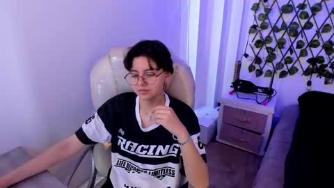 Snapshot of nathalyy_ds chatting on October 2, 8:07 pm nathalyy_ds online show from October 2, 8:07 pm