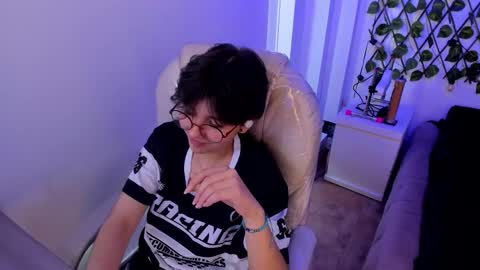 Snapshot of nathalyy_ds chatting on September 13, 8:44 pm nathalyy_ds online show from September 13, 8:44 pm