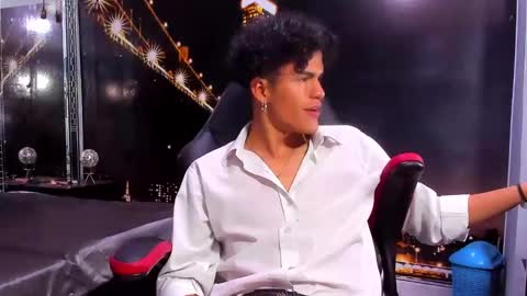 nathan_carson1 online show from December 5, 3:23 pm