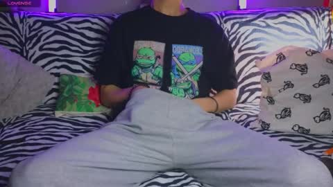 N A T H AN online show from September 21, 4:22 pm