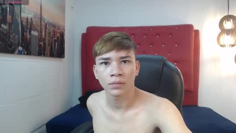 nathanclay online show from December 5, 4:55 am