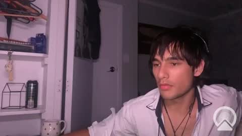 Snapshot of native_boy2 chatting on February 17, 1:44 pm native_boy2 online show from February 17, 1:44 pm