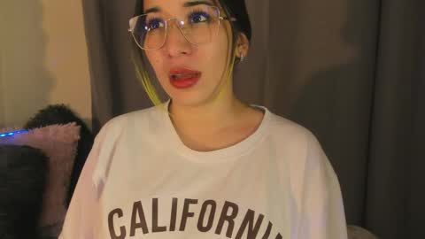 Nat  online show from April 9, 12:03 am