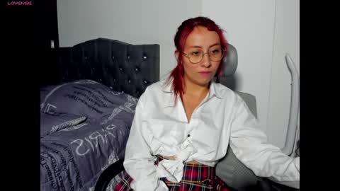 Snapshot of natt15 chatting on February 2, 12:30 am Natalia online show from February 2, 12:30 am