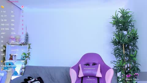 natty online show from September 9, 1:33 pm