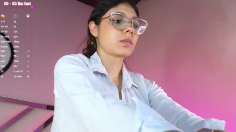 Snapshot of naty_saenz3 chatting on February 24, 3:31 pm Naty Saenz online show from February 24, 3:31 pm