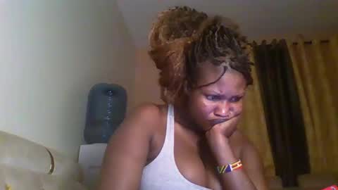 naughty8779 online show from September 19, 11:51 pm