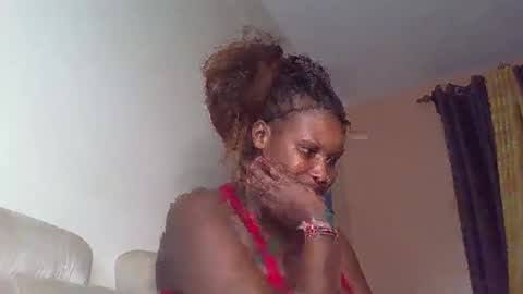 naughty8779 online show from September 15, 10:33 pm