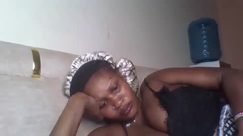 naughty8779 online show from January 17, 3:27 am