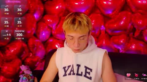 Christopher  Chris online show from February 14, 5:48 pm