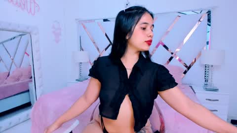 Snapshot of naughty__sara chatting on February 1, 11:42 am SARA online show from February 1, 11:42 am