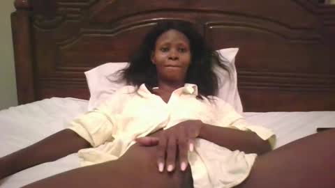 alisha online show from October 8, 7:47 am