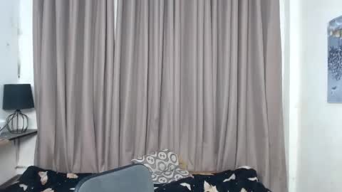 naughty_christine online show from April 2, 10:33 am