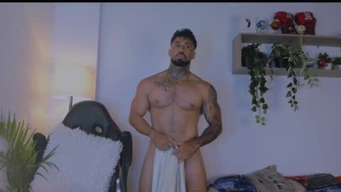Snapshot of naughty_dominant chatting on March 11, 11:15 pm Miller online show from March 11, 11:15 pm