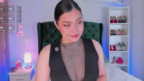 HAPPY HOUR online show from March 24, 11:11 pm