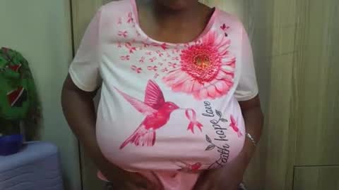 naughty_jazmine online show from September 19, 6:28 am