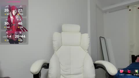 Snapshot of naughty_sexy_girl_1 chatting on October 17, 1:42 am Lau    online show from October 17, 1:42 am