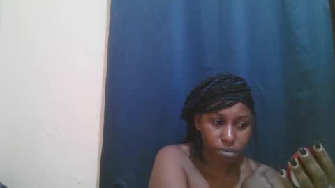 Snapshot of naughty_slender2 chatting on October 17, 6:12 pm jn online show from October 17, 6:12 pm