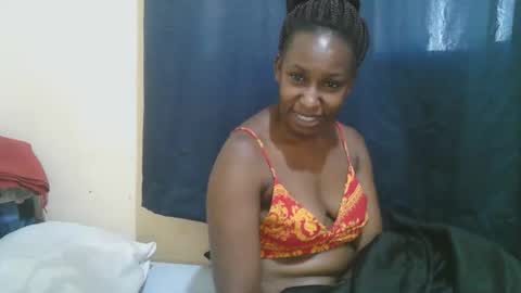 Snapshot of naughty_slender2 chatting on September 17, 4:49 am jn online show from September 17, 4:49 am