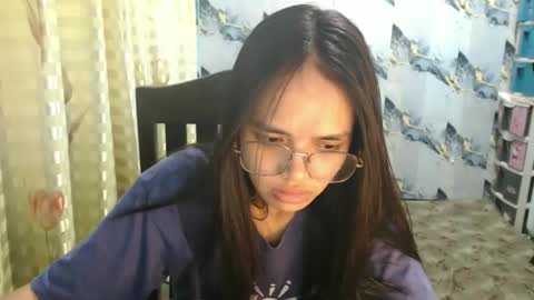 naughtyasian_honey online show from December 3, 10:38 am