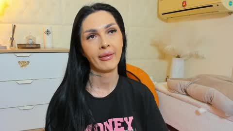 cleo online show from April 9, 3:43 am