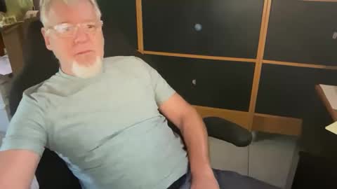 naughtydaddyla online show from November 8, 5:49 pm