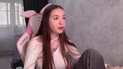 Snapshot of naughtydakota chatting on October 18, 12:31 pm Dakota online show from October 18, 12:31 pm