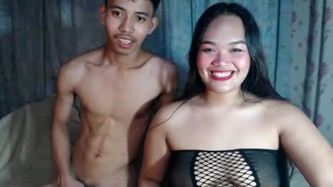 amber and ryan online show from December 15, 4:03 pm