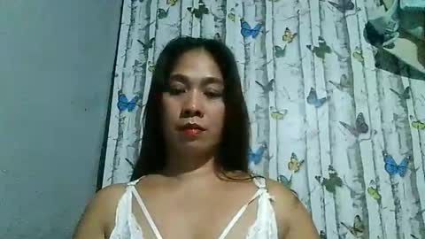naughtynathalie2025 online show from October 16, 12:21 am
