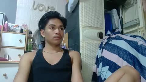 MakisigEvah online show from February 9, 6:43 pm