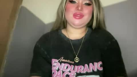 Rose Wilson online show from November 27, 3:52 pm