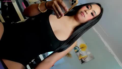 ITS ME YOGIRL PATRICIA online show from November 9, 7:49 pm