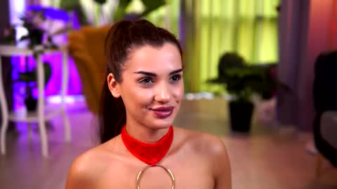 Chloe online show from March 9, 5:34 am